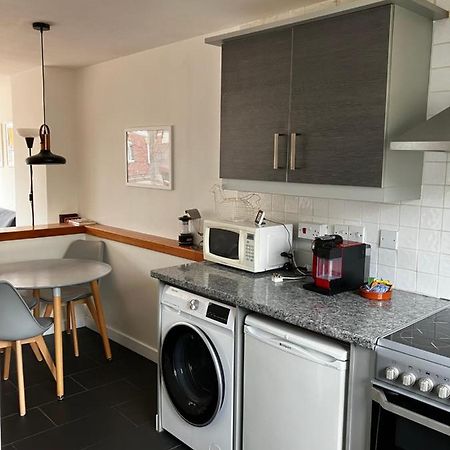 Lovely 2 Bedroom Flat In Central ロンドン エクステリア 写真
