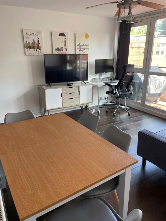 Lovely 2 Bedroom Flat In Central ロンドン エクステリア 写真